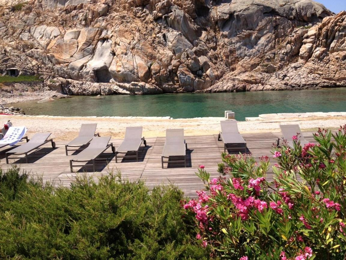 Residence Cala Francese - Case Sul Mare La Maddalena  Bagian luar foto