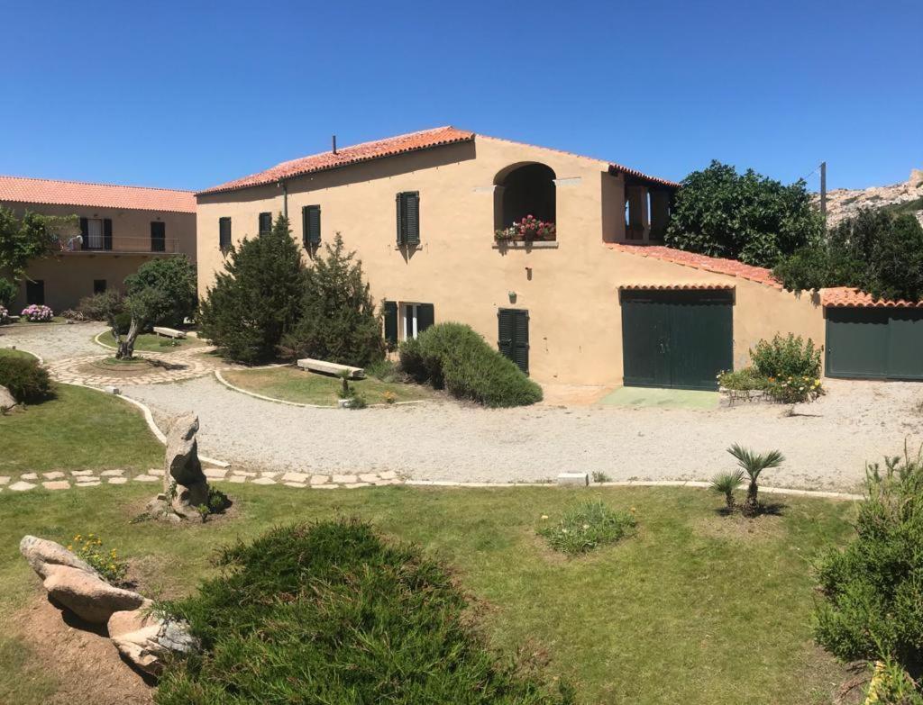 Residence Cala Francese - Case Sul Mare La Maddalena  Bagian luar foto