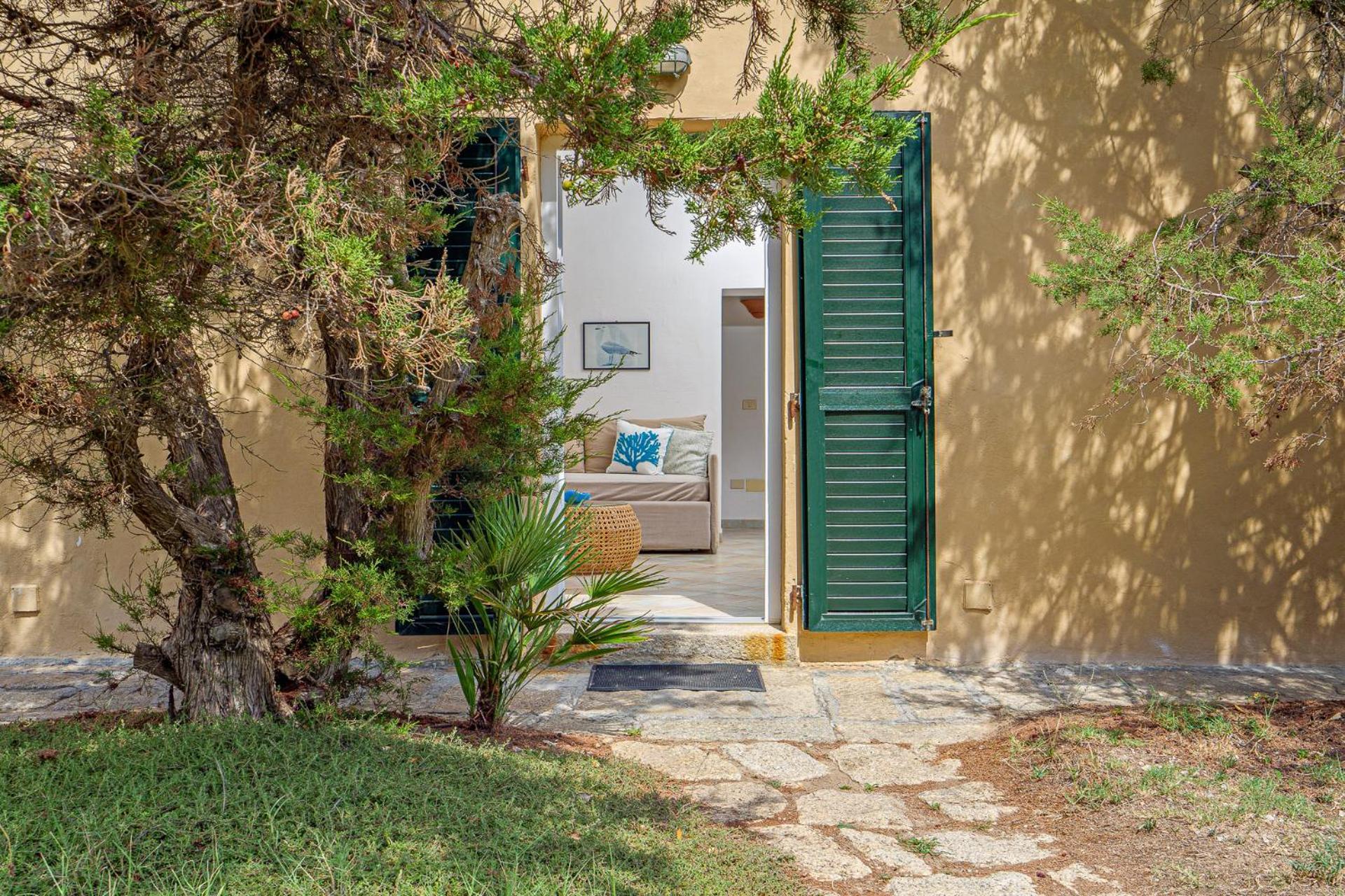 Residence Cala Francese - Case Sul Mare La Maddalena  Bagian luar foto